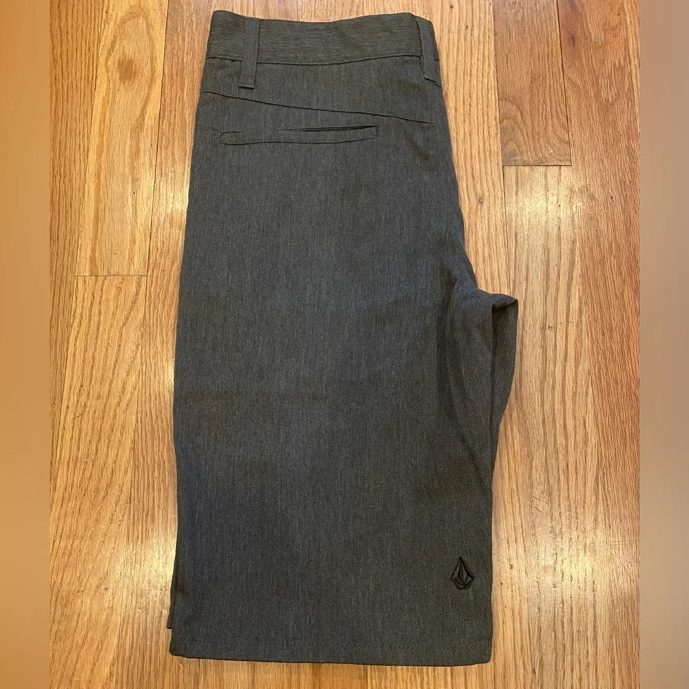 Volcom Shorts boys 28 - Picture 5 of 6